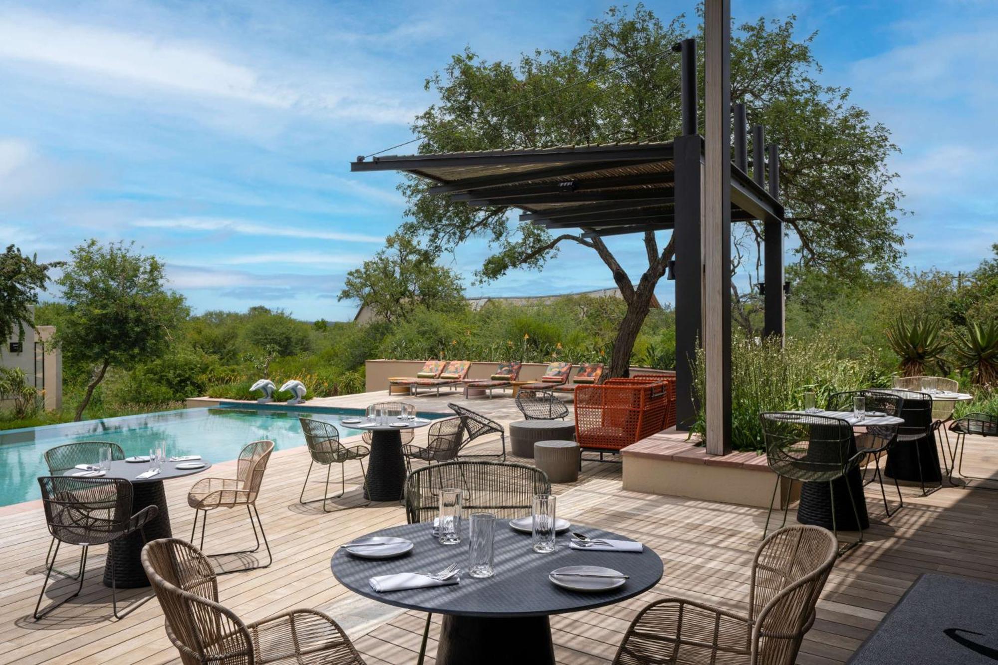 Radisson Safari 5*